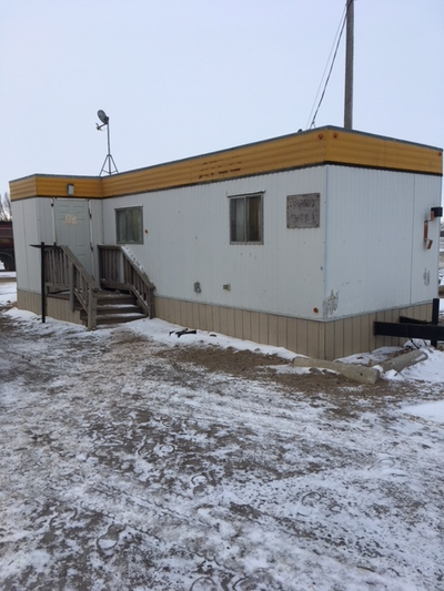 WE REMOVE MOST UNWANTED :- ATCO TRAILERS PARK MODEL TRAILERS, TRAVEL TRAILERS, MOBILE HOMES, BOATS,...
