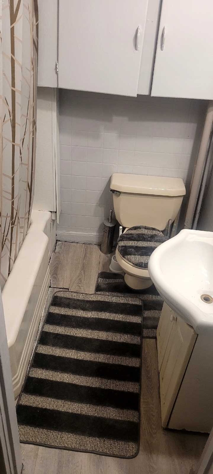 ONE BEDROOM APT ST CATH 5