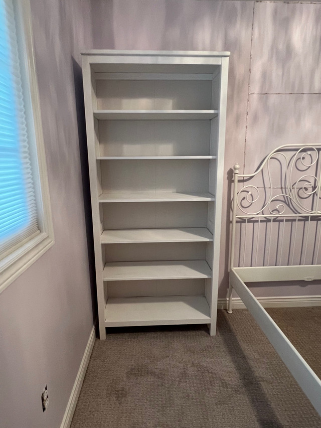 IKEA white bookshelf | Bookcases & Shelving Units | Oakville / Halton  Region | Kijiji