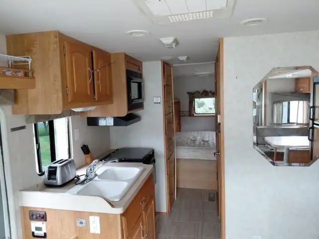 Georgie Boy Pursuit 2004, 32pieds in RVs & Motorhomes in Longueuil / South Shore - Image 8