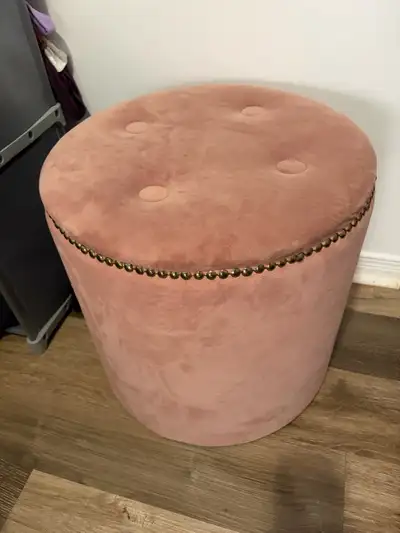 Pouf velours rose, View more