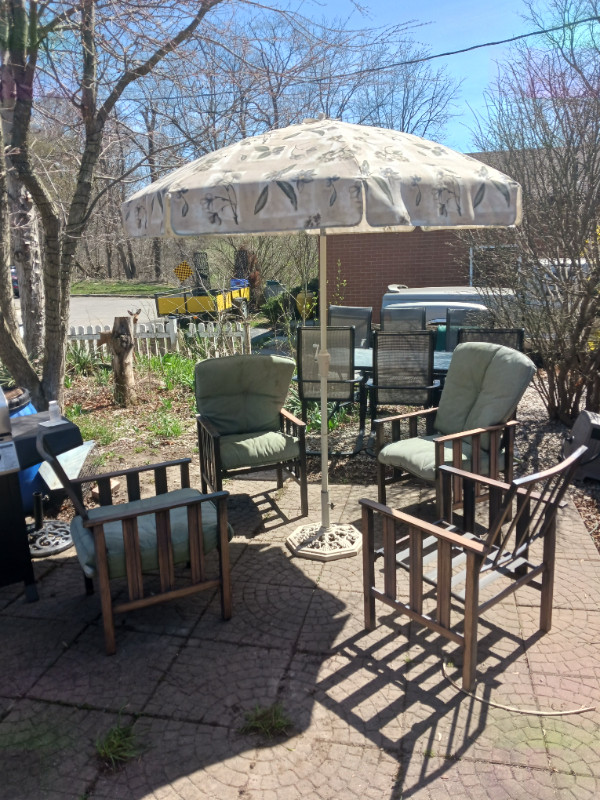 ( ppu Sun ) 8 Ft MARKET TILT UMBRELLA and BASE Patio & Garden