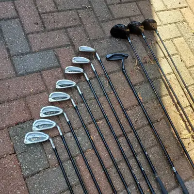 New SPALDING Set of Golf Clubs / Graphite Shafts, View more