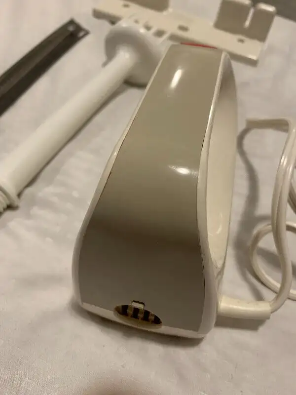 immersion hand blender and meat carver - made in France in Processors, Blenders & Juicers in Ottawa - Image 5