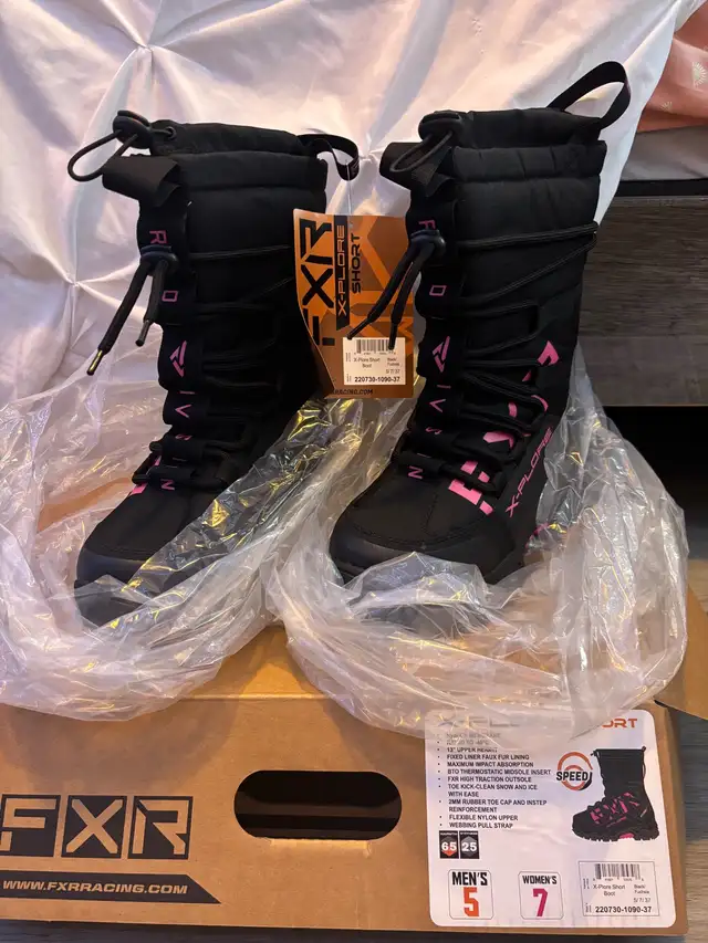 New FXR Woman Winter set in Women's - Tops & Outerwear in Winnipeg - Image 6