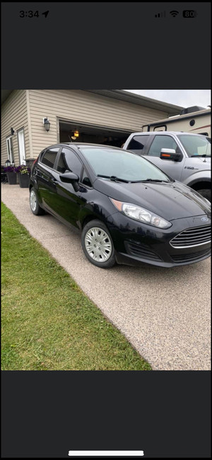 2014 Ford Fiesta S 5dr HB