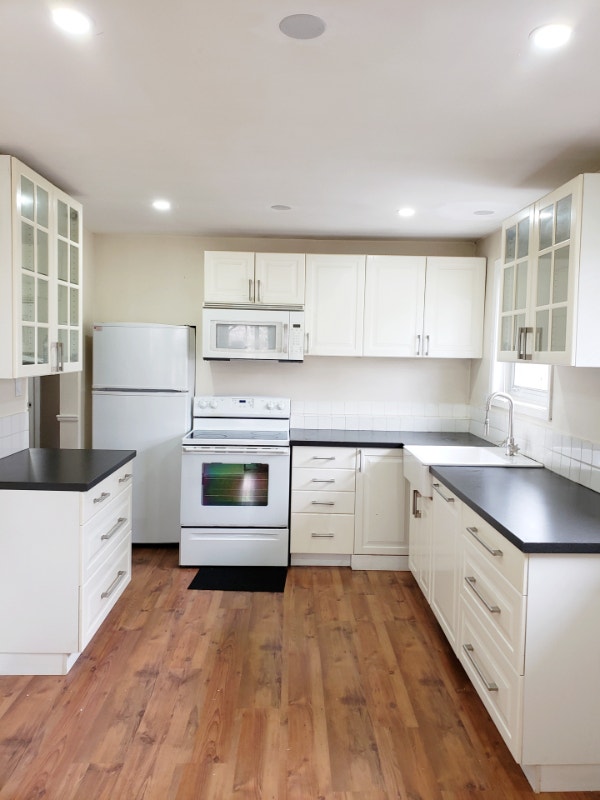 Spacious 3Bedroom House for Rent in Pickering 2800 Long Term