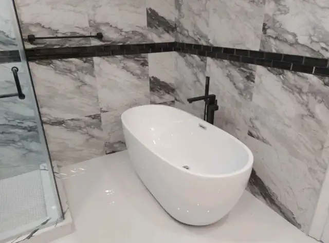 Washroom Renovation in Renovations, General Contracting & Handyman in Mississauga / Peel Region - Image 5