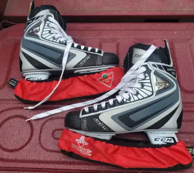 HOCKEY SKATES SIZE 9, View more