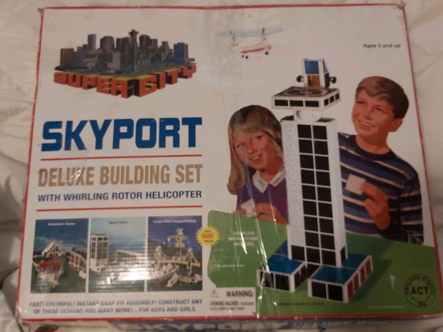 Vintage Super City/Skyport Deluxe Building Set/American Classic  in Toys & Games in Kingston