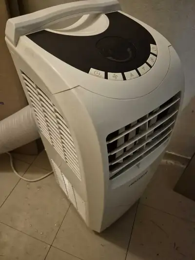 4 Soleus Air Portable Ac 's, View more