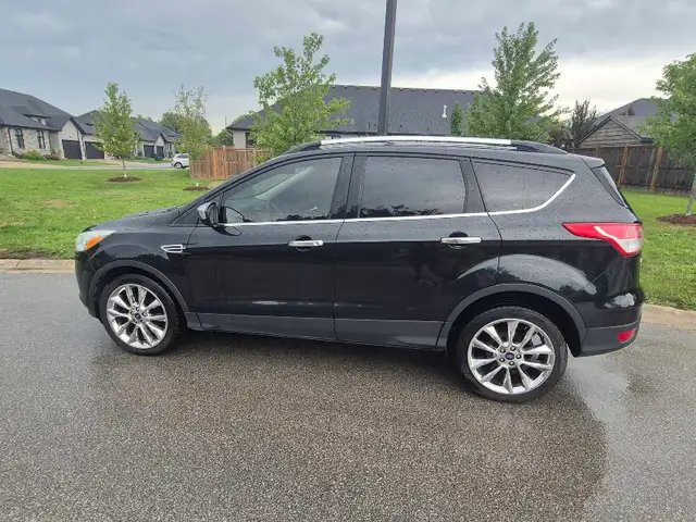 2015 Ford Escape SE