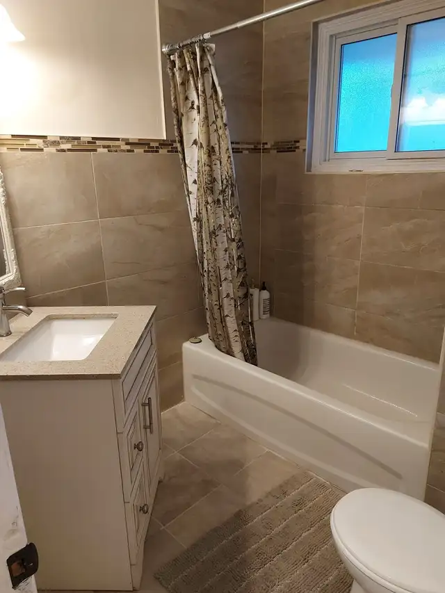 Private Room for Rent in Room Rentals & Roommates in Mississauga / Peel Region - Image 7