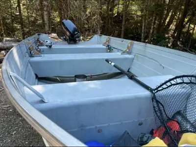 14’ smoker craft Motor 25hp merc ZERO leaks Motor runs flawlessly Galvanized trailer New tires and b...