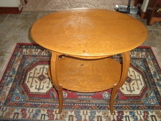 ANTIQUE OAK LAMP TABLE in Arts & Collectibles in Norfolk County