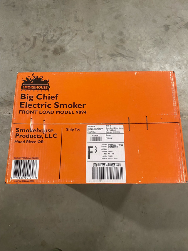 Big chief smoker model 9894 in BBQs & Outdoor Cooking in Owen Sound - Image 3