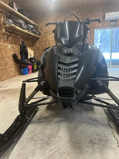 I'm selling my Artic Cat snowmobile, a true beast on the snow, boasting 5536.8 kilometers on the odo...