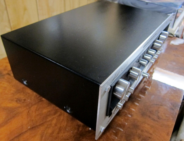 MARANTZ 3200 STEREO PREAMPLIFIER PREAMP * NICE, SERVICED * in Stereo Systems & Home Theatre in Ottawa - Image 4