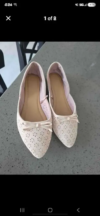 shoes / heels - assorted, View more