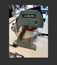 Delta chop saw. Comes with brand new blade!