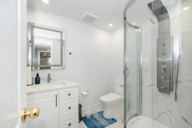 1 bedroom basement for rent Scarborough (Near Warden Station) in Room Rentals & Roommates in City of Toronto - Image 5