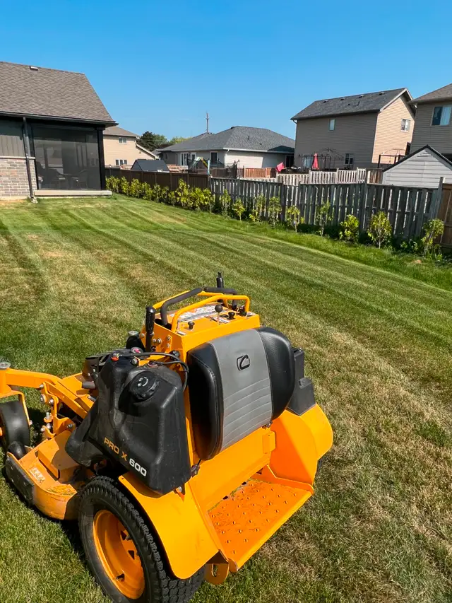 Affordable Landscaping & Lawn Maintenance – Hamilton / Brantford62866660443266122