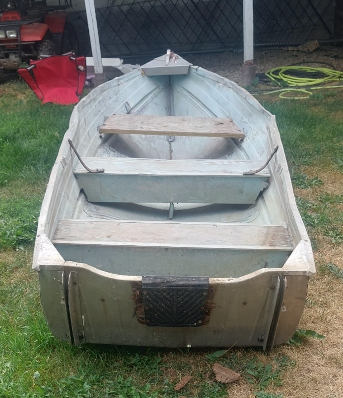 Tin boat Powerboats & Motorboats Revelstoke Kijiji