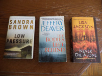 books Sandra Brown , Jeffery Deaver & Lisa Jackson $5 each