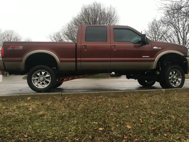 ford f 250 in Other in London - Image 4
