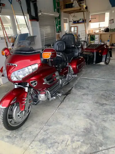 Immaculate decked out Goldwing and matching trailer, only 36700 km comes with GPS, audio system, pas...