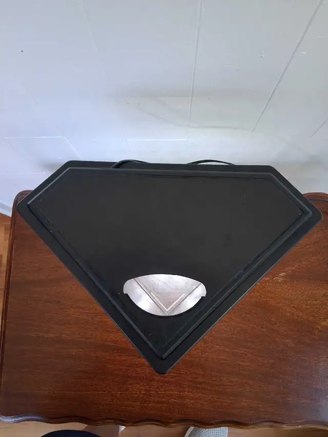 1 gallon Plastic aquarium with light. in Accessories in Winnipeg - Image 3