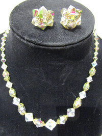 1940'S CUT CRYSTAL NECKLACE & EARRING SET