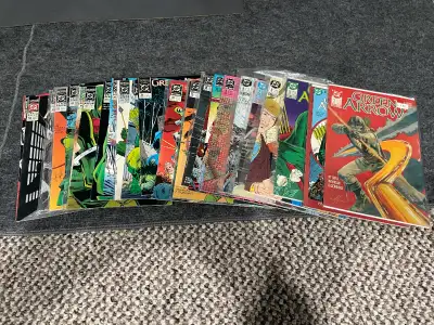 Various Comic Lots for Sale Green Arrow Vol.2(1988)- #3-9,11,12,14,15,17,18,21,25,27,28,30,33,34,40,...