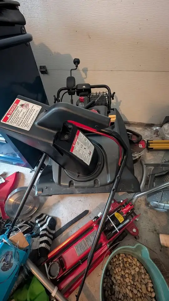 Souffleuse à vendre in Snowblowers in Laval / North Shore - Image 2