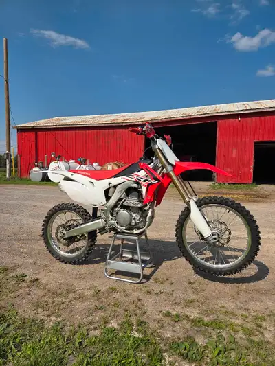 Nice condition and powerful! Offering my 250R as it is to fast for the trail rides i do. I wanted a...