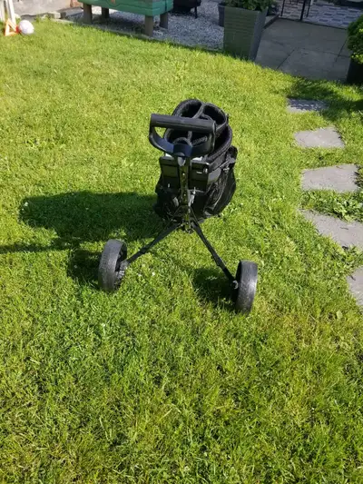 Seldom used golf cart In great condition