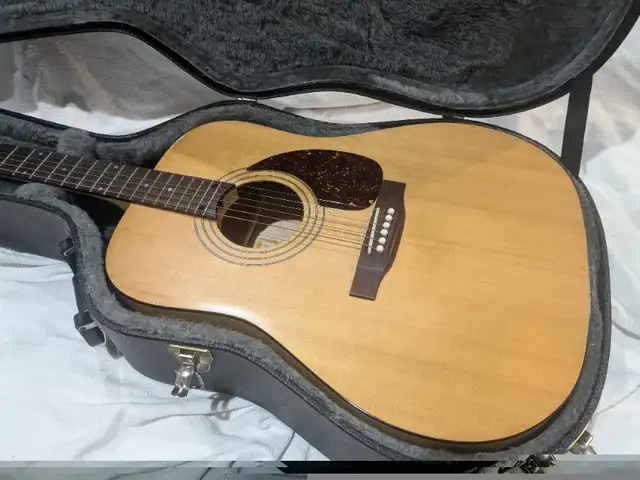 Guitar normand in Guitars in West Island - Image 5