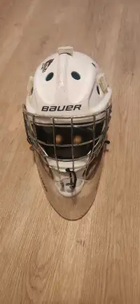 Bauer Jr. Goalie Helmet 