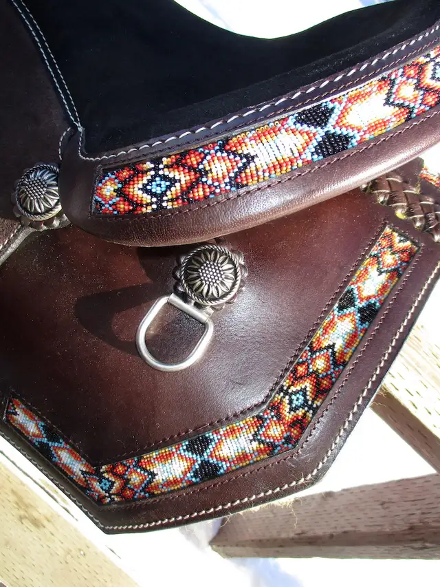 Uniquely Different 15" arena or trail saddle, new in Equestrian & Livestock Accessories in Dawson Creek - Image 8