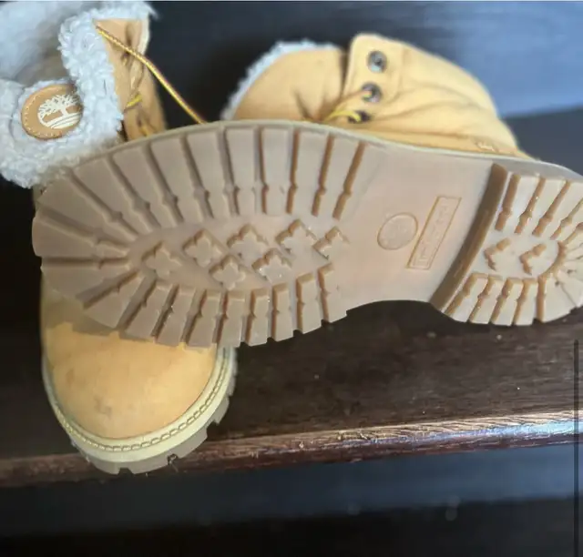 Timberland Boots in Men's Shoes in Markham / York Region - Image 5