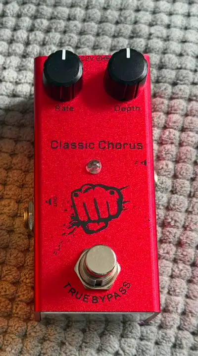 Classic Chorus guitar pedal, View more