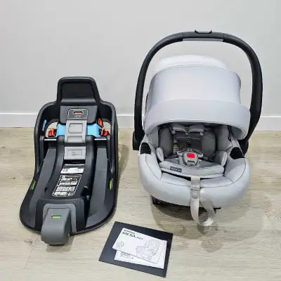 Uppababy Mesa Max infant Carseat and base, View more