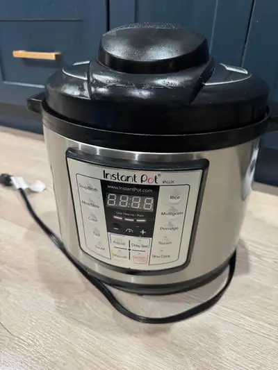 Works great Mavis rd and 401 We also have a 6 quart $50