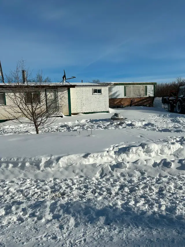 Mobile home in Houses for Sale in Regina - Image 4