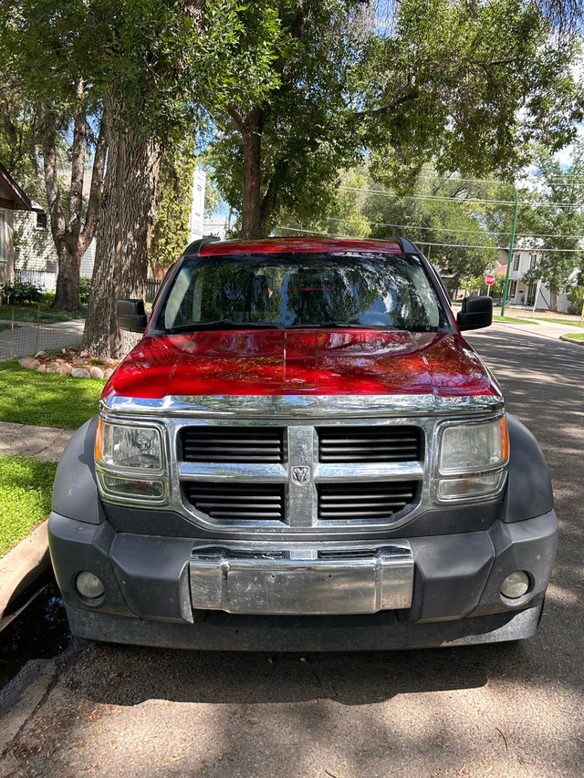 2007 dodge nitro in Cars & Trucks in Medicine Hat - Image 4
