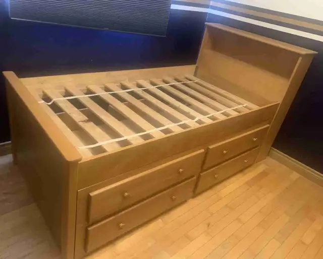 kids bedroom suite solid wood in Beds & Mattresses in Edmonton - Image 2