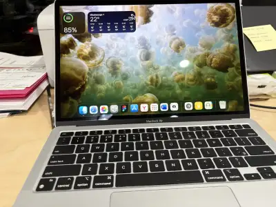Mac book air M1 processor in brand new condition, View more