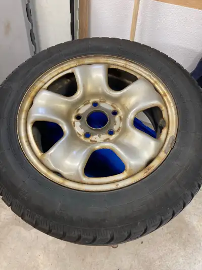 Four 16” Winter tires on steel rims came off Honda HRV.