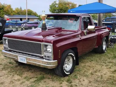 79 Chevy Scottsdale Stepside For Sale 358 cu in motor with approximately 6,000 kms since it was rebu...