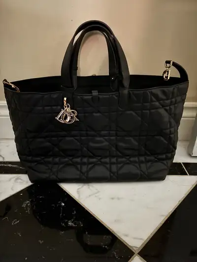 Dior tote, View more